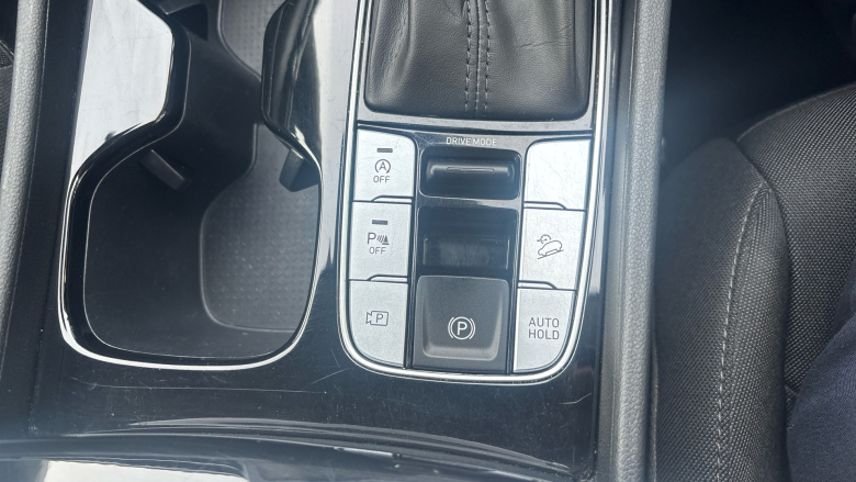 Hyundai TUCSON 1.6 TGDi 48V MHD SE Connect 5dr 2WD DCT Petrol Estate